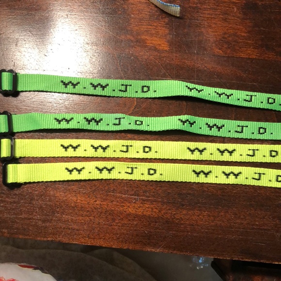What Would Jesus Do bracelets - Picture 2 of 4